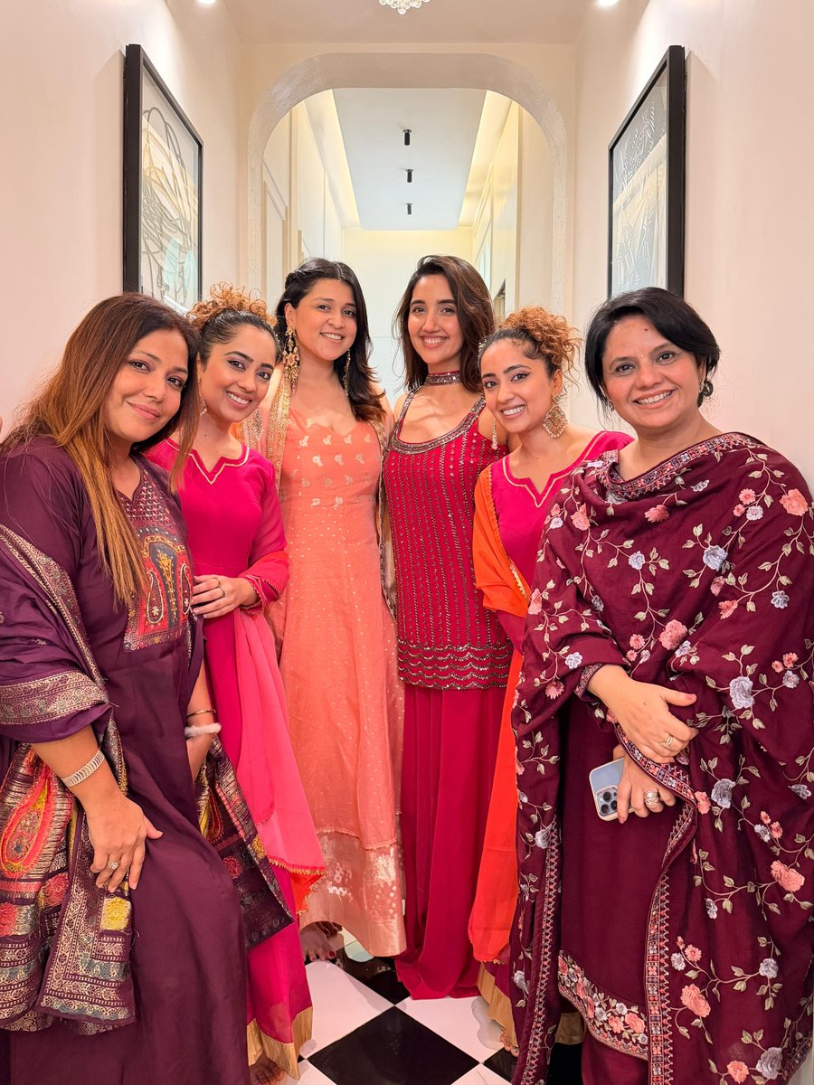 Bollywood Chaska tweet media
