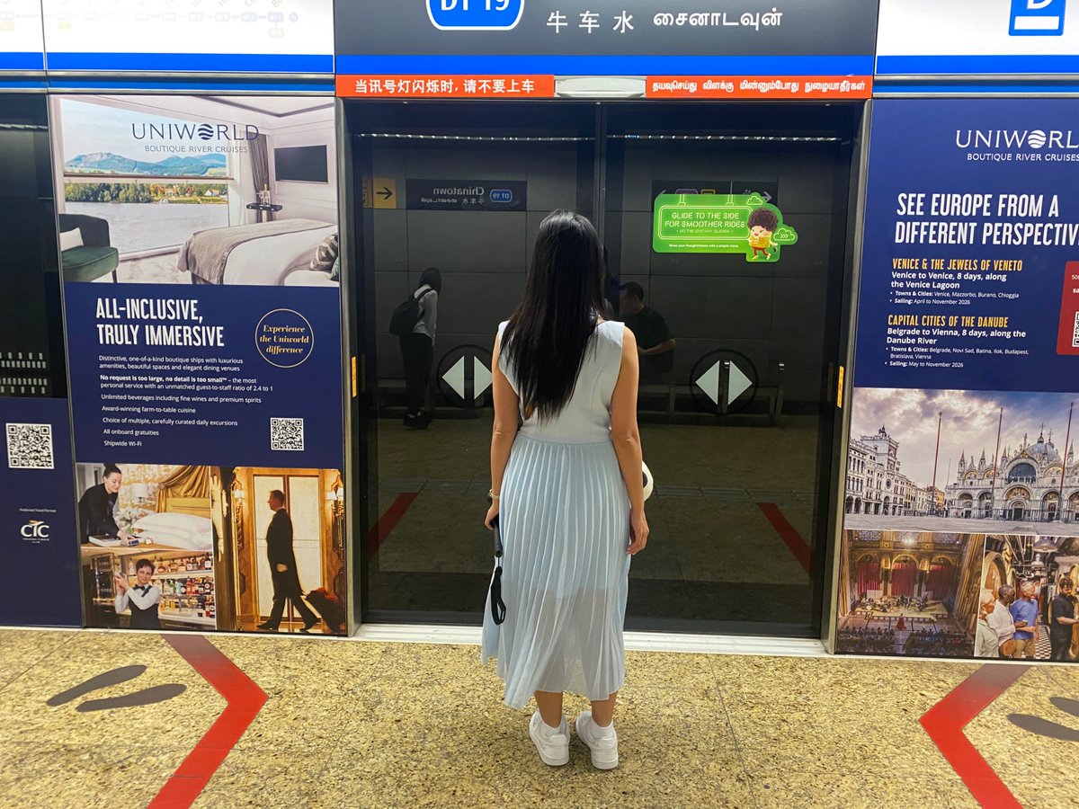 reena_belle's tweet photo. singapore https://t.co/ephOY44l7j