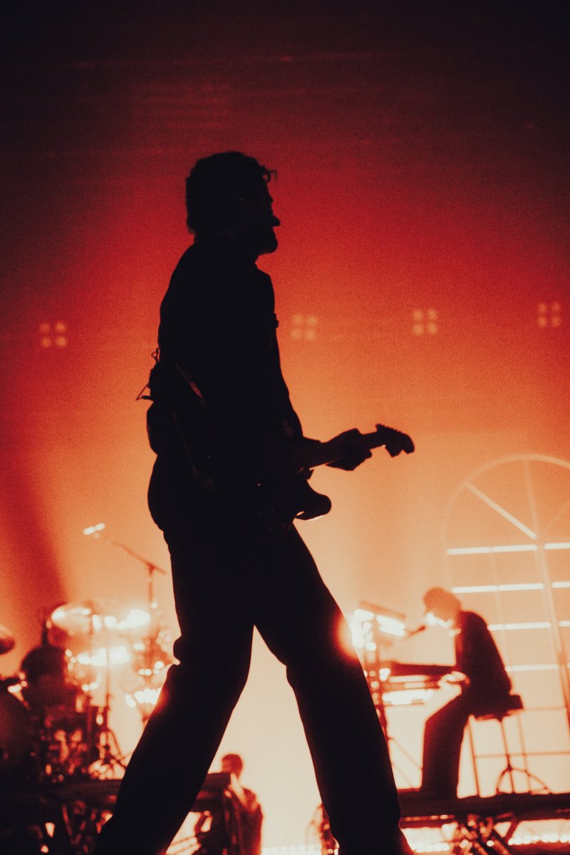 downstage tweet media