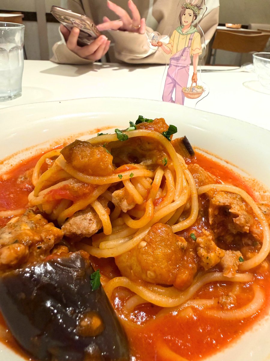 凛【5/5 西アト*テ71b】 tweet media