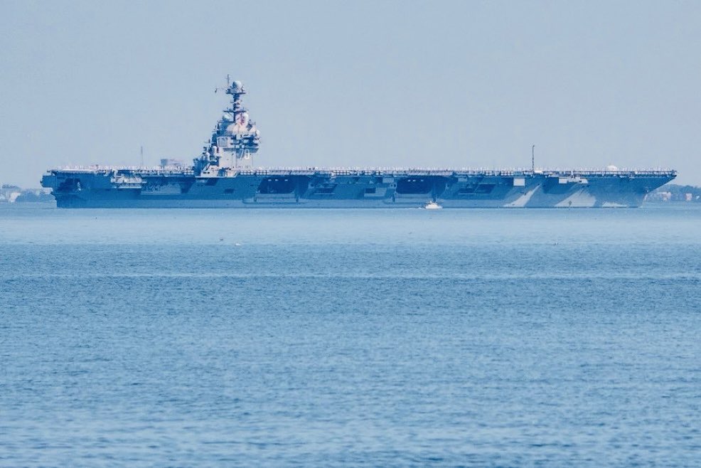 TheIsraeliT's tweet photo. 🚨🇺🇸🇮🇷 AMERICA JUST DROPPED THE HAMMER: The USS Gerald R. Ford carrier group stormed into the Red Sea with two destroyers — a crystal-clear warning to Iran’s savage Islamic regime! Radical jihadists and their proxies are on notice. No more weakness. If you stand with Israel against Islamic terror, SHARE THIS NOW!