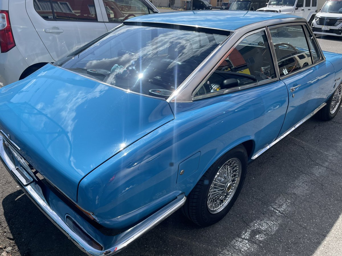 持ち主様に許可を頂き撮影
させていただきました。

テンションMAXでした。

い〜つまでも〜♪いつまでも〜♪

走れ〜走れ〜いすゞのクーペ♫

腹下を覗いてる時に
フォロワー様に目撃されて爆笑されました。

車の横で腕立て伏せのスタイルで
覗く大将はレアだと思いますw