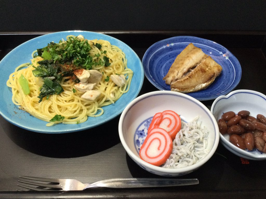 フェイス　料理＆AIイラスト tweet media