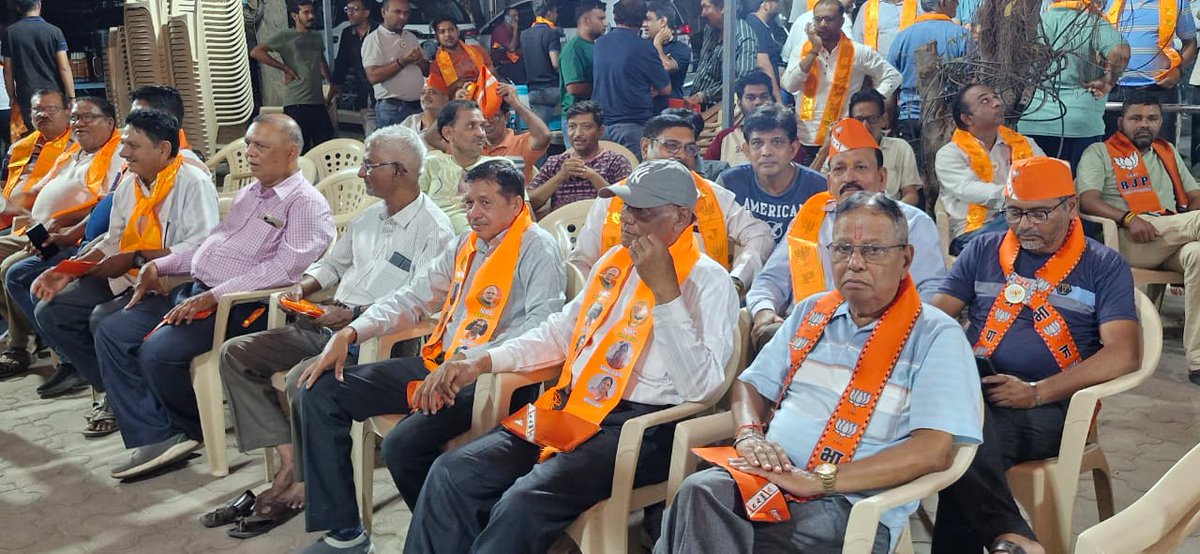 ShankarbhaiBJP's tweet image. અતૂટ વિશ્વાસ જોઈને પ્રતીતિ થાય છે કે ભાજપનો વિજય નિશ્ચિત છે. નવસારીની જનતા સાક્ષી છે કે વિકાસ માત્ર ભાજપના શાસનમાં જ શક્ય છે. 2/2

​#Navsari #Election2026 #BJPNavsari #ShankarbhaiAmaliyar #KaryalayUdghatan #GujaratBJP #VikasBhiVirasatBhi