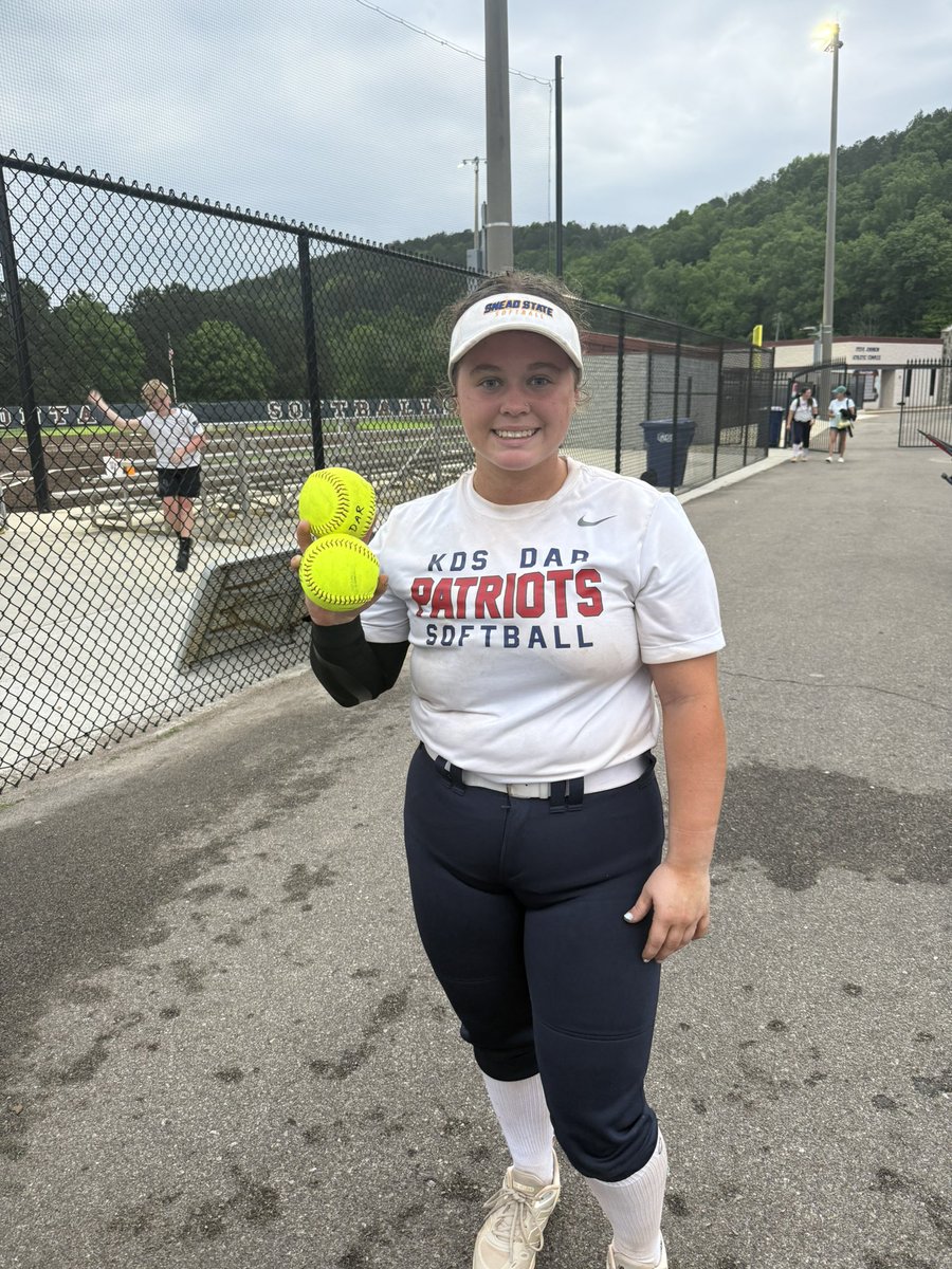 Kyle Parmley 🥎 tweet media