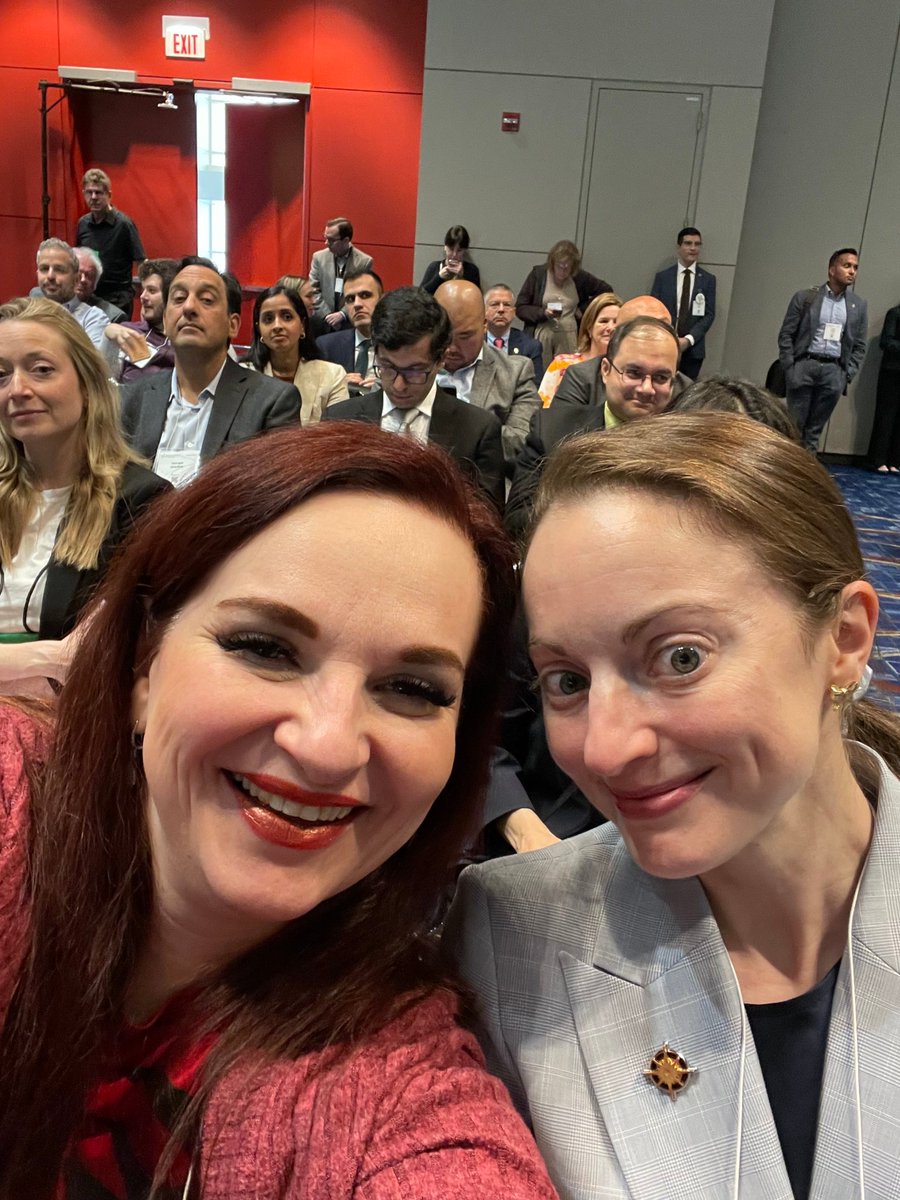 NinaRiggins's tweet photo. With fantastic @StavrosKara #AANAM #Business meeting @AANmember 🧠💜 #PALF #AANAdvocacy https://t.co/rllU1uyfYD