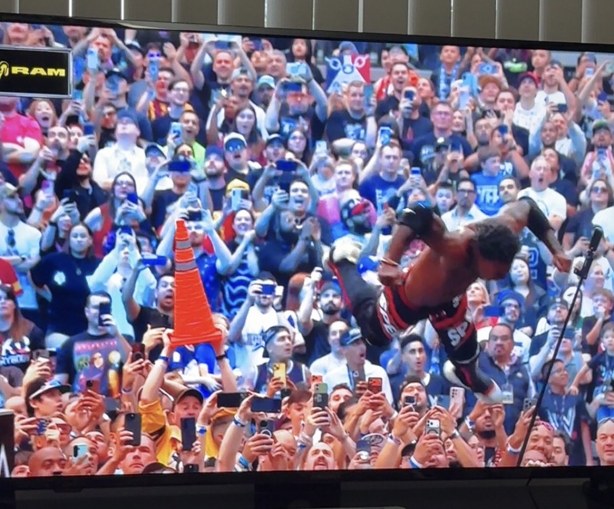 No Context Pittsburgh tweet media