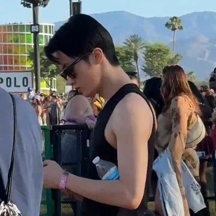 솔직히❛ᴗ❛ tweet media