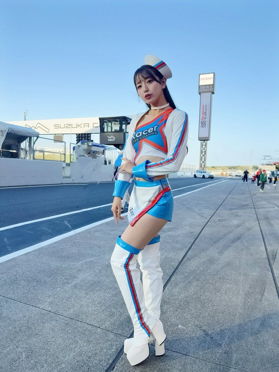 現在94号車は、ST-TCRクラス2番手を走行中です！ Aドライバーの遠藤