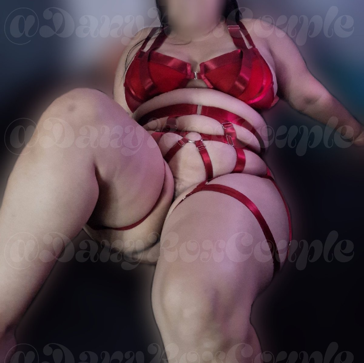 Roxanne 🐰 tweet media