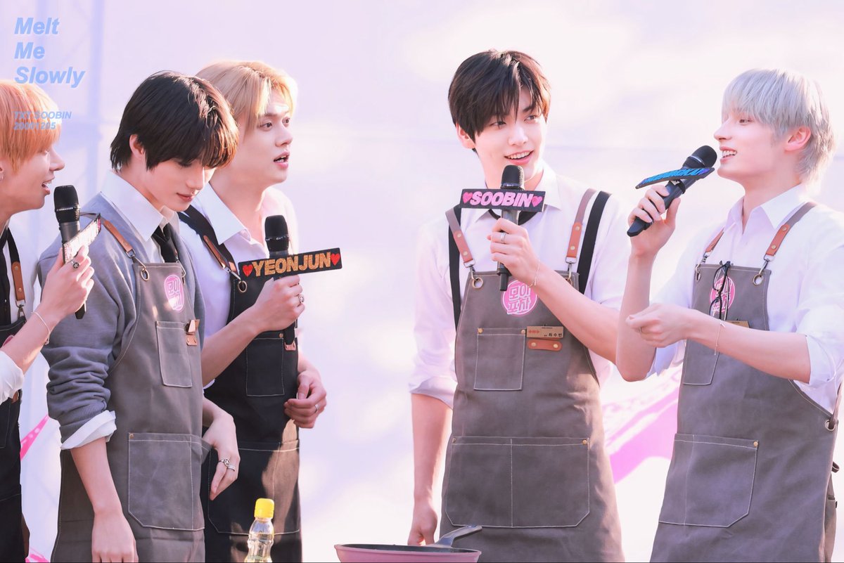 𝙈𝙚𝙡𝙩 𝙈𝙚 𝙎𝙡𝙤𝙬𝙡𝙮 tweet media