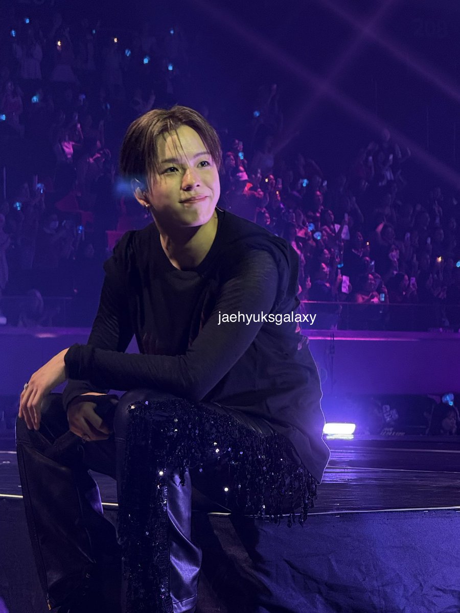 jaehyuksgalaxy's tweet photo. Welcome back in Manila, Jaehyuk! We are so happy to see you again. We love you our Jekjek! 💙

#윤재혁 #YOONJAEHYUK 
#TREASURE_PulseOnMNL #PULSE_ON_IN_MANILA
@treasuremembers https://t.co/eE3bYRVEXn