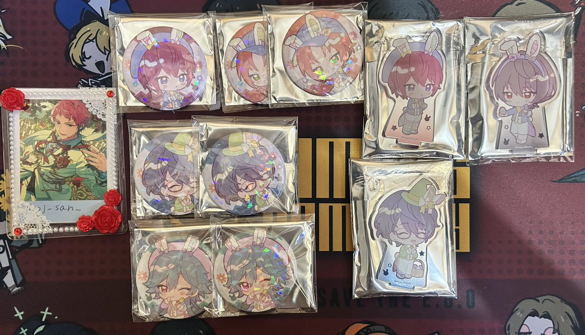 oj_san_'s tweet photo. 【交換・譲渡】あんスタ アニカフェ　缶バ ステッカー　アクスタ

譲: 司、レオ、凛月、つむぎ、ライカ

求:各種 薫・宗>みか>ユメ
　友人分　望見
　定価＋送料

都内手渡し>郵送
仕事の都合でお返事遅くなる場合ございます。
御了承頂けますと幸いです。

お気軽にお声掛けください。 https://t.co/YfgKLIqN3d