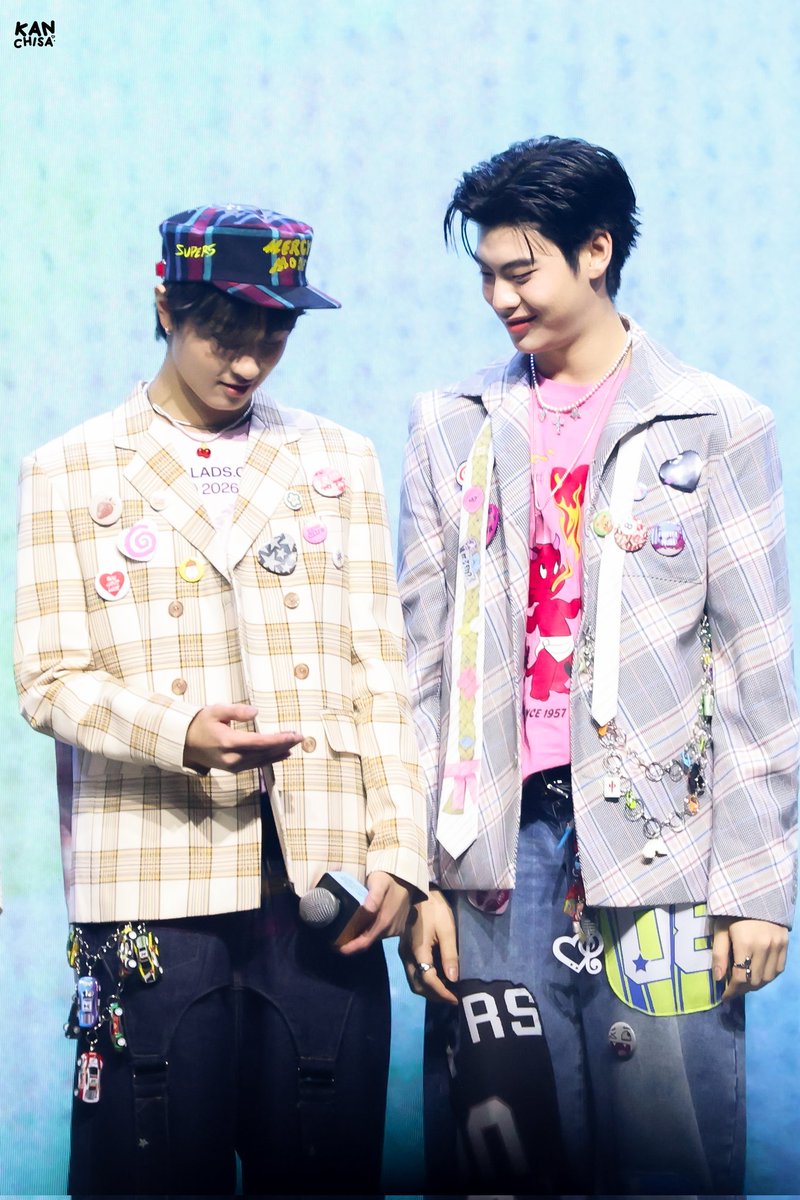 ─ • ᴋᴀɴᴄʜɪsᴀ tweet media