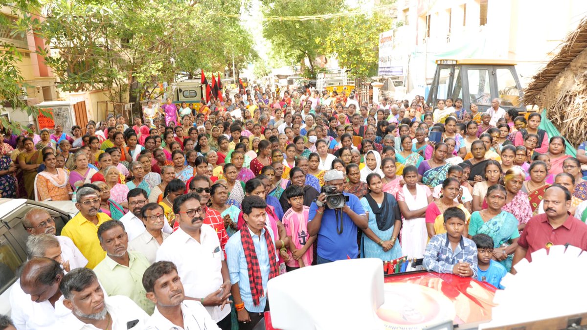 Subramanian_ma's tweet photo. சைதை தொகுதிக்குட்பட்ட வி.எஸ்.எம் கார்டன் பகுதியில் வாக்கு சேகரிக்கும் பணி மிக எழுச்சியாக நடைபெற்றது... #Masubramanian #TNHealthminister #Saidapetconstituency #VoteForDMK #DMKWins2026 https://t.co/nwb1lJzTXh