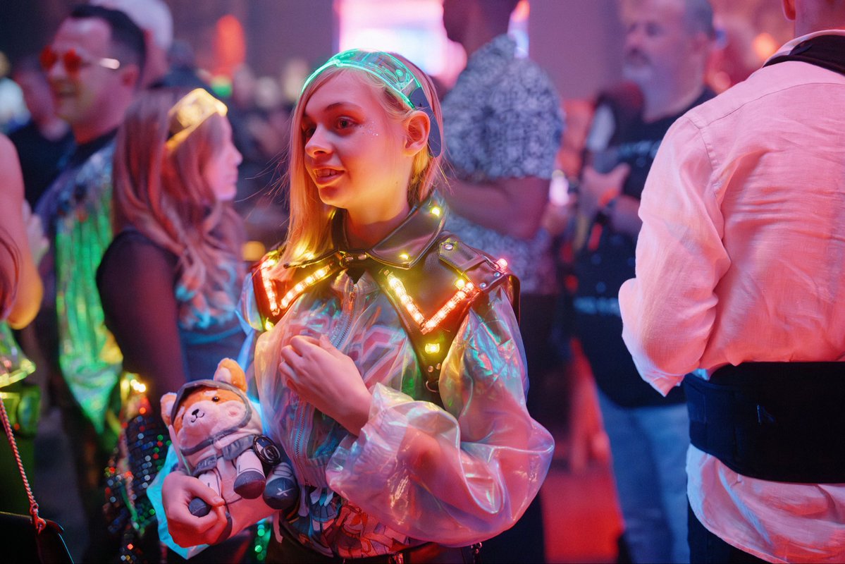 Rebecca Perrotto tweet media