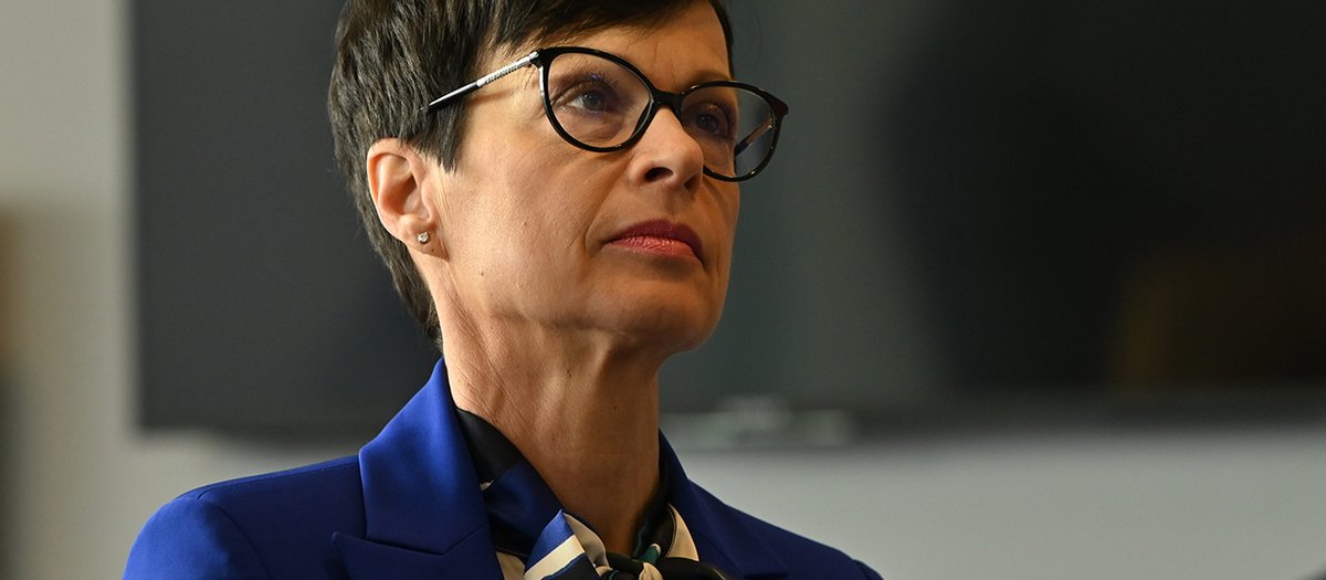 ➡️ #Požareport Kako je Marta Kos udbaško zlorabila prijateljico Jelko Halilovič! ☕️
Več: pozareport.si/forum/post/862…  #kolumna <a href="/IgorOmerza/">Stasiland Slovenija</a>