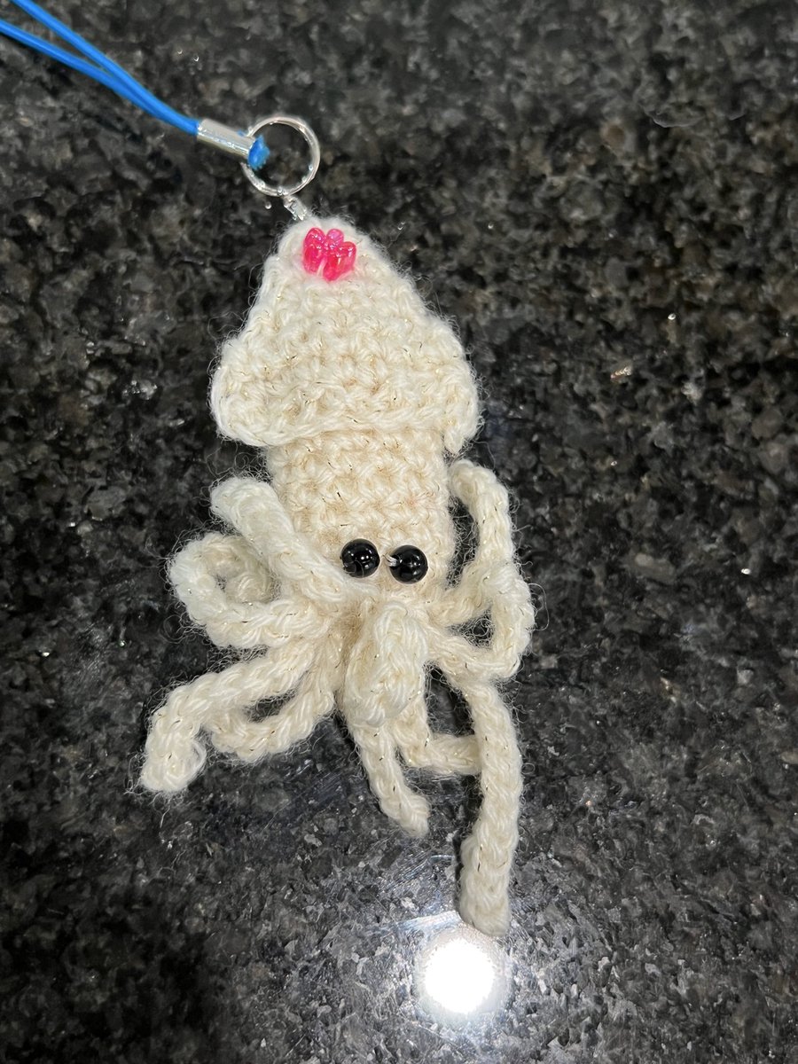 めんみ tweet media