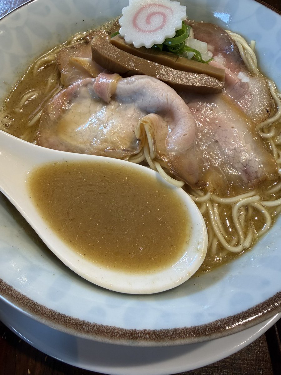 コバヤシ tweet media
