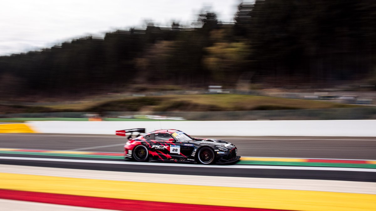 amgmotorsport's tweet image. #24HSERIES – Part two of the #12HSPA is about to begin.  

Tune in from 10:30 CEST to follow all the action 👉 amg4.me/24hSeries_26

#AMG