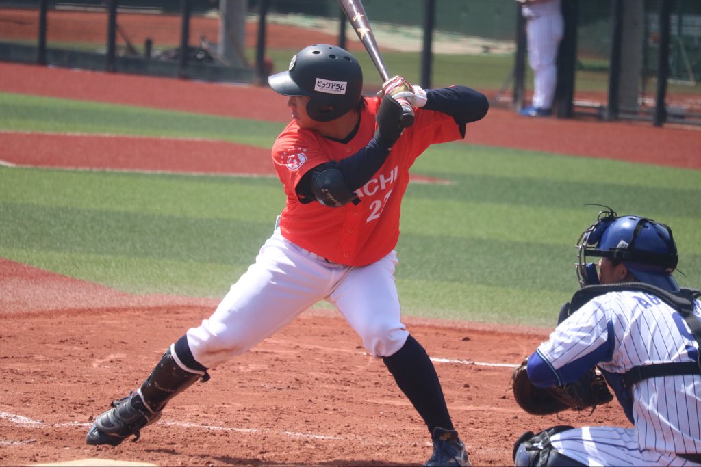 Hitachi_Yakyu's tweet photo. 【本日の試合結果⚾️】

日本製鉄鹿島　000 200 000  2
日 立 製 作 所　000 000 010  1

バッテリー
宮下(5回)、堀川(1/3回)、多間(2/3回)、飯田(2回)、生井(1回) - 佐藤、鮎ヶ瀬

2塁打
森

単打
森、竹内、谷内

#日立製作所野球部
#勝ってなんぼ
#社会人野球 https://t.co/R6uiMN2GtL