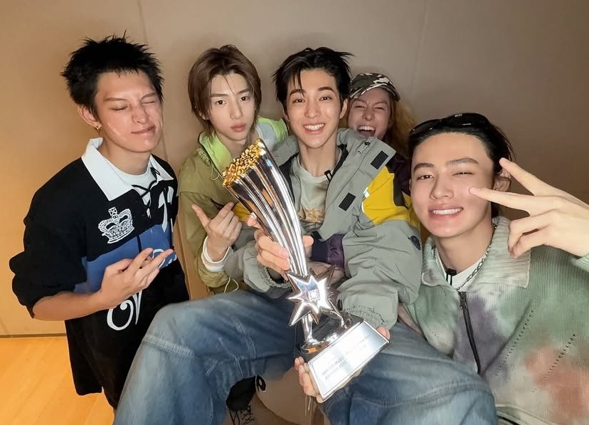 aloevera tweet media