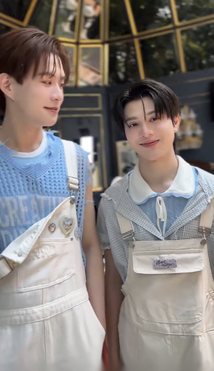 โมเน่ ft. ต้นฟ้า tweet media