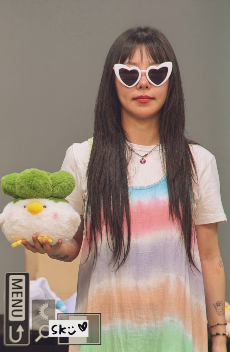 260419 FROMM 팬싸인회

#마마무 #MAMAMOO #휘인 #WHEEIN #輝人