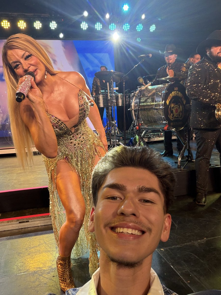 DJ 🐍 tweet media