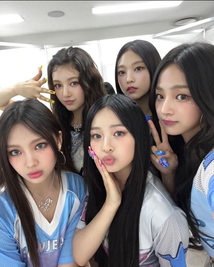 Bernice Base 🐇 tweet media