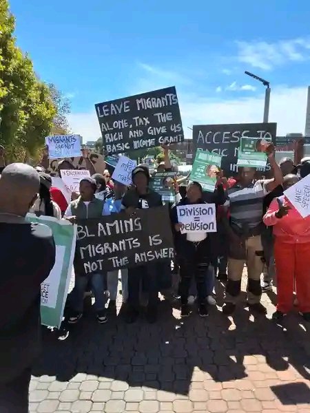 Patriotic News🇿🇦 tweet media