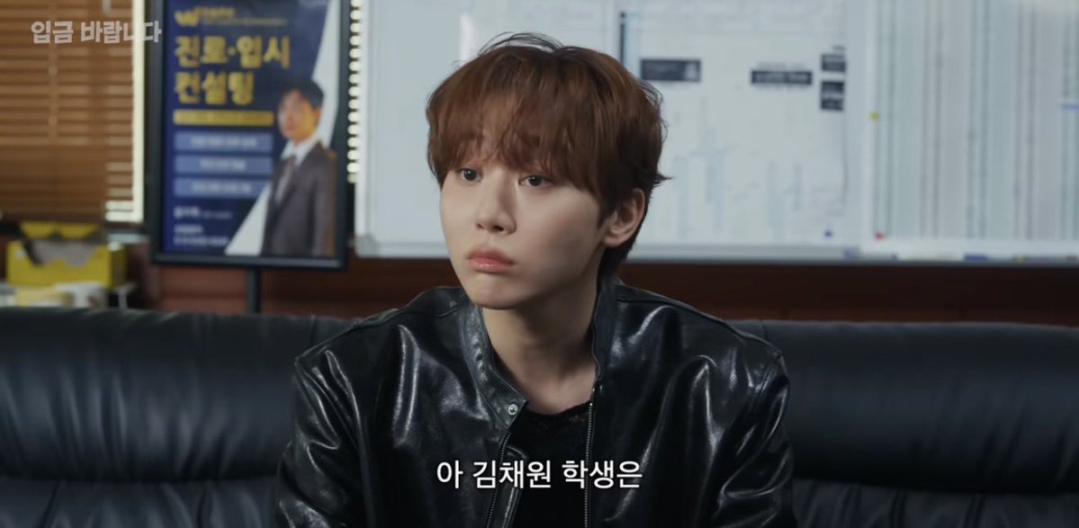 fmlboo's tweet image. seungkwan’s #booked and #busy these days i love it (kahit cameos pa yan 😭)