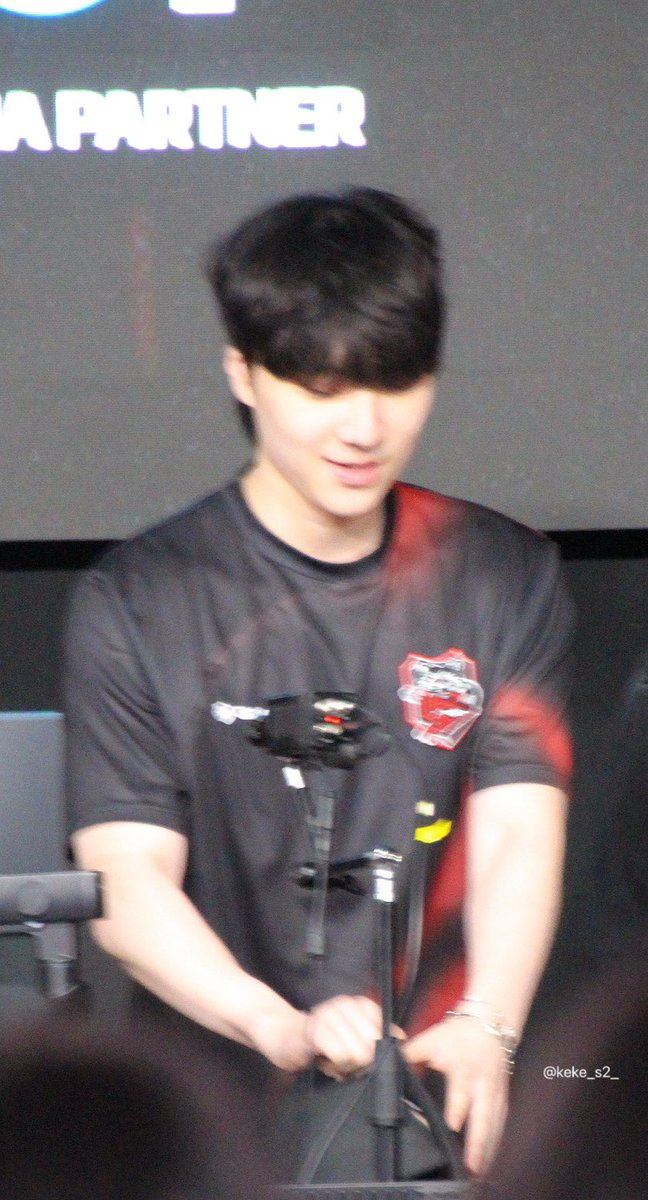 keke_s2_'s tweet image. 마지막은 흔들렷는데 웃는 모습이 좋길래🥹

#MAX