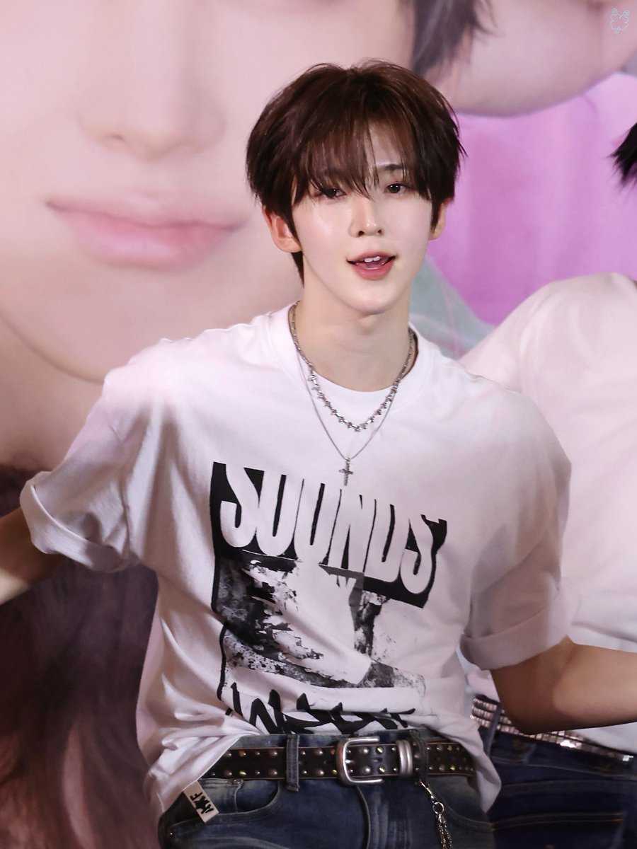 hyeonine0313's tweet image. 260418 공팬

눈에 거슬리고 싶어

#킥플립 #KickFlip #동현 #Donghyeon