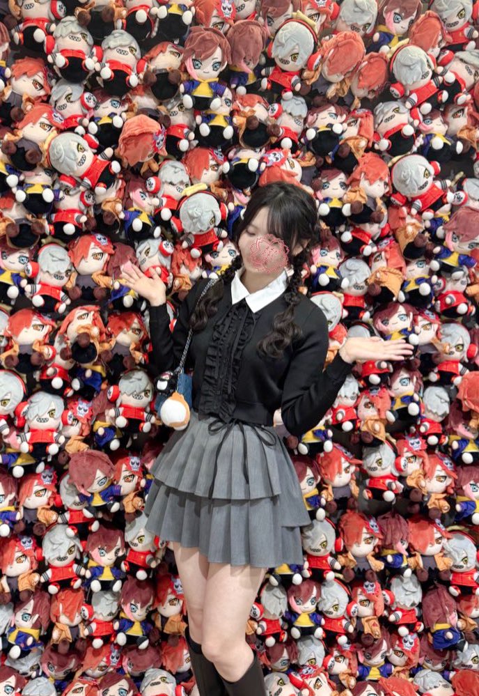 𝒴𝓊𝓇𝒾 tweet media