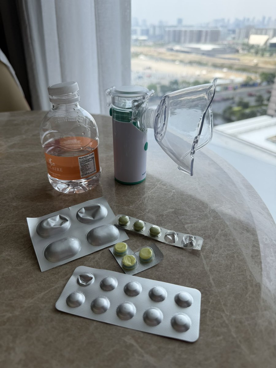 Veronica G.🍓 tweet media