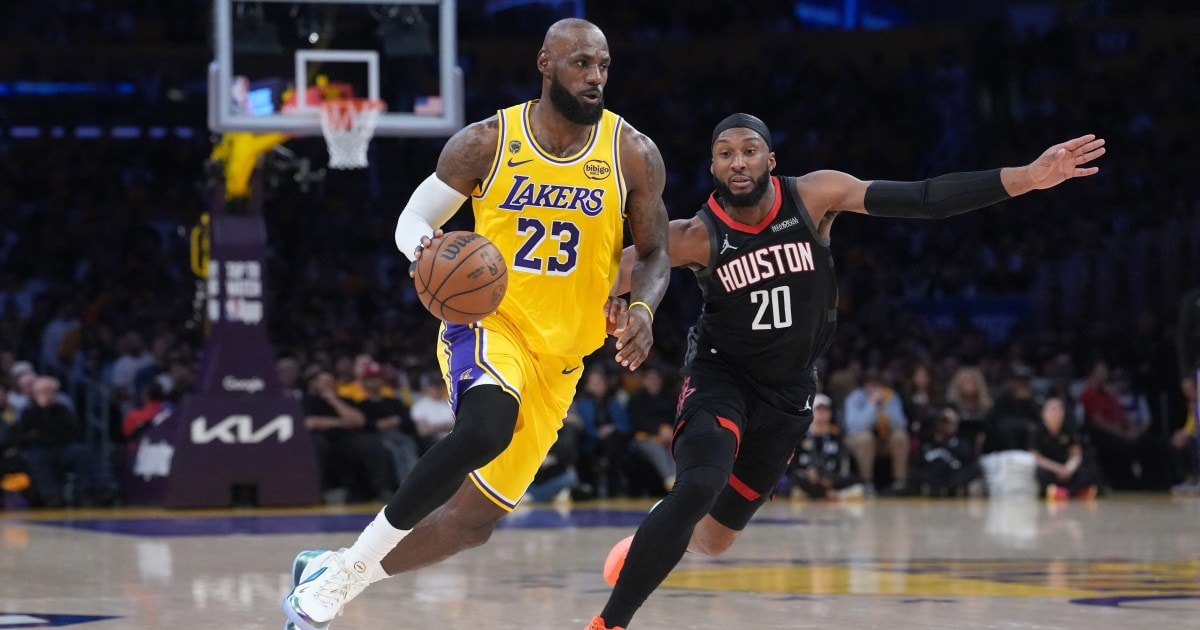 LeBron, Lakers shock Rockets with Game 1 win in NBA playoffs https://t ...