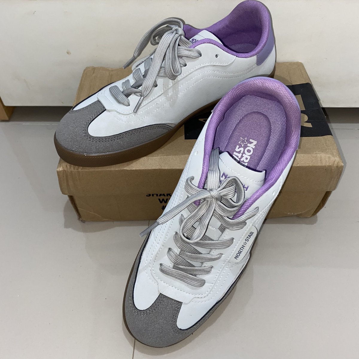 staeraerry's tweet photo. WTS Preloved Sepatu Sneakers North Star New Strike Anti Bacterial (Grey Purple Tab) size 40 

Bonus pembersih sepatu belum dipake

📍Depok
💵 harga new 243k, dijual 160k ajaa baru dipake 3 kali dari maret lalu
🍊 https://t.co/l6TP2imPrw

🏷️ want to sell zonauang jual https://t.co/Qwi9zNtPNY