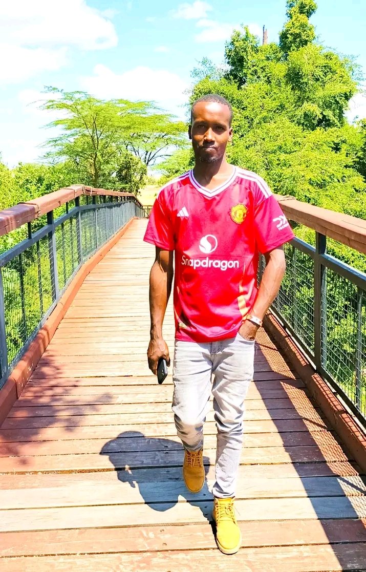 MNooseli's tweet photo. Manchester united forever https://t.co/0LfSxa50IL