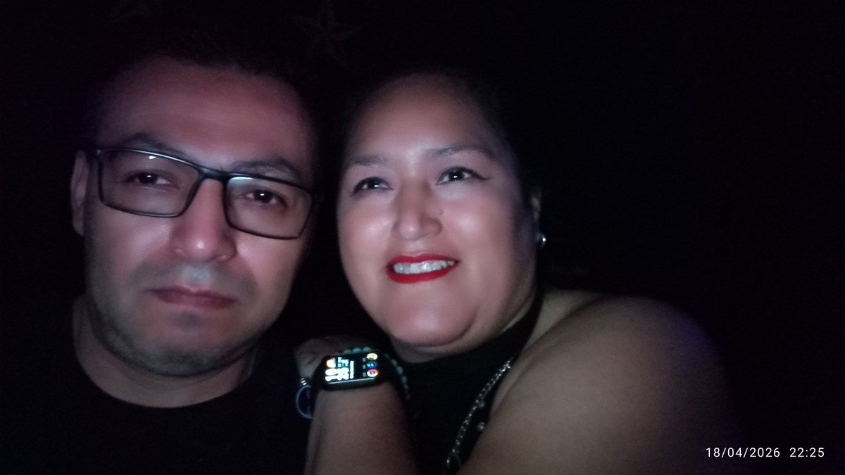 erickcenteno34's tweet photo. @ClubStudioSw ya en el festejo del buen amigo @uli_sing https://t.co/9AsNAxaB1N
