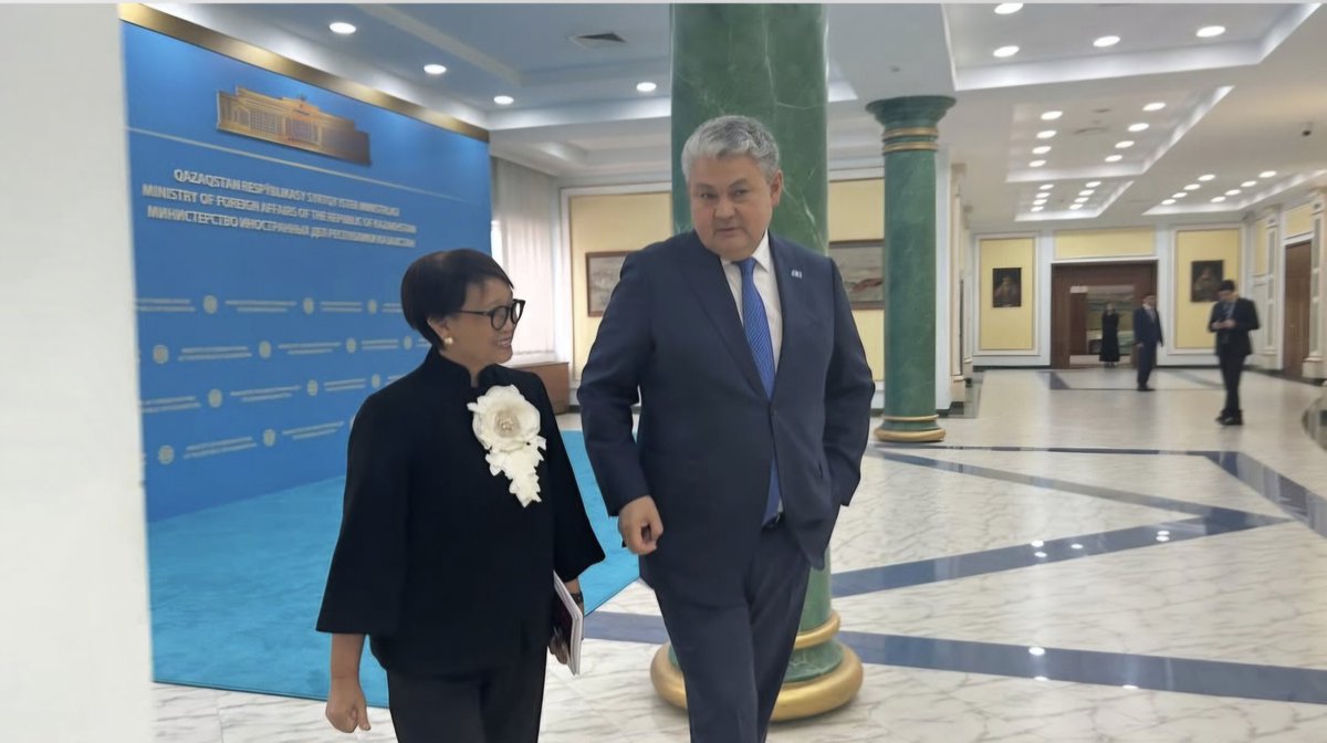 Dr. M. Fadjroel Rachman tweet media