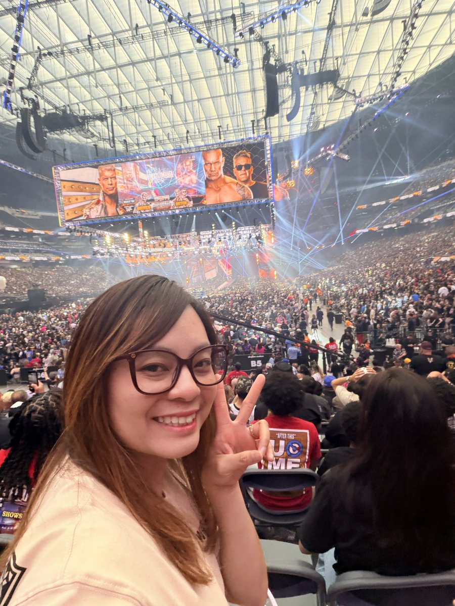 kayeeelong's tweet photo. Wrestlemania 42 night 1!!!!!! https://t.co/BwB759fL87
