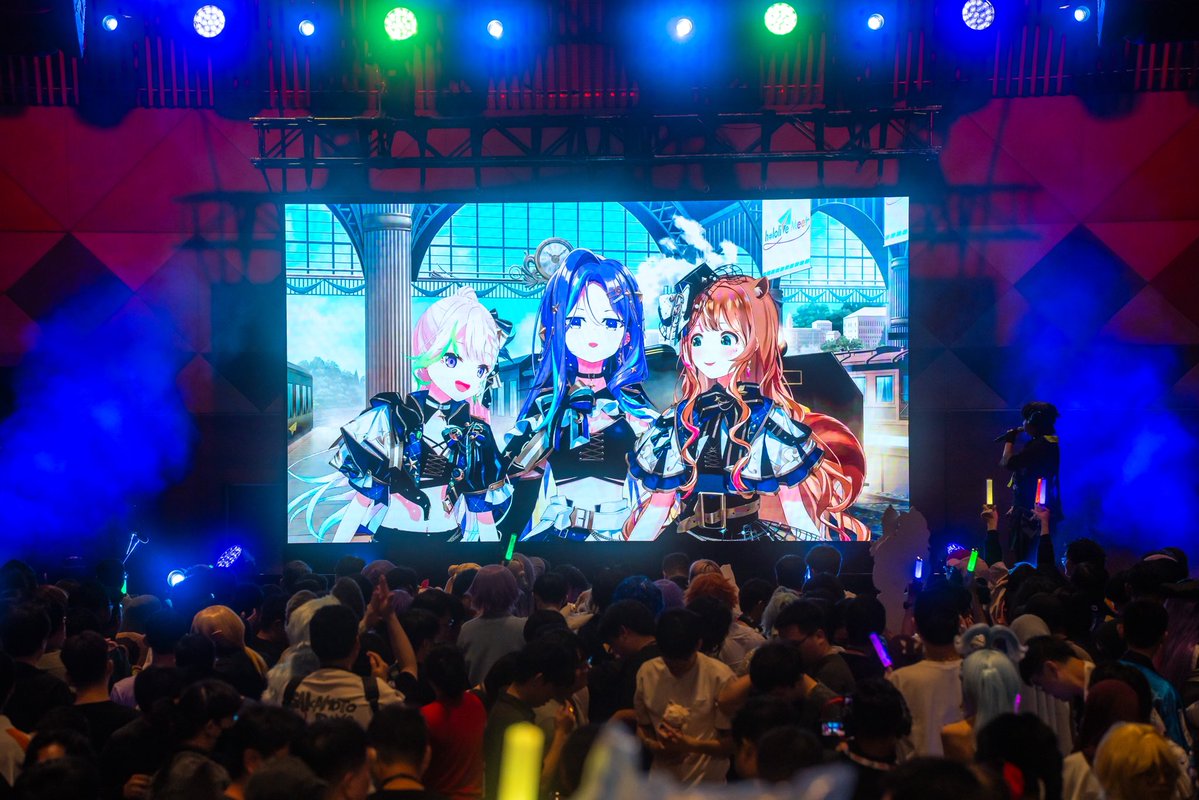 Moona Hoshinova (ムーナ)🔮 hololiveID tweet media