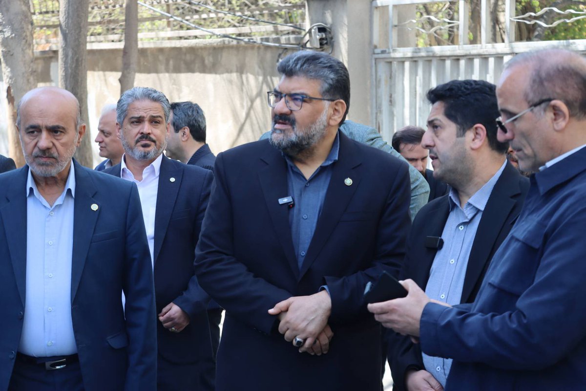 smousavii11's tweet photo. پای کار آوردن همه ظرفیت‌های قانونی برای پیگیری حقوقی مشکلات آسیب‌دیدگان جنگ ازسوی «#مرکز_وکلا،کارشناسان رسمی ومشاوران قوه قضاییه»شایسته تقدیراست
از دکتر عبدلیان‌پور رئیس محترم این مرکز صمیمانه سپاسگزارم
بویژه بابت حضور مؤثر وگفتگوهای میدانی باآسیب‌دیدگان
#جنگ_رمضان #کارشناس_رسمی https://t.co/fDTTBRV5CE