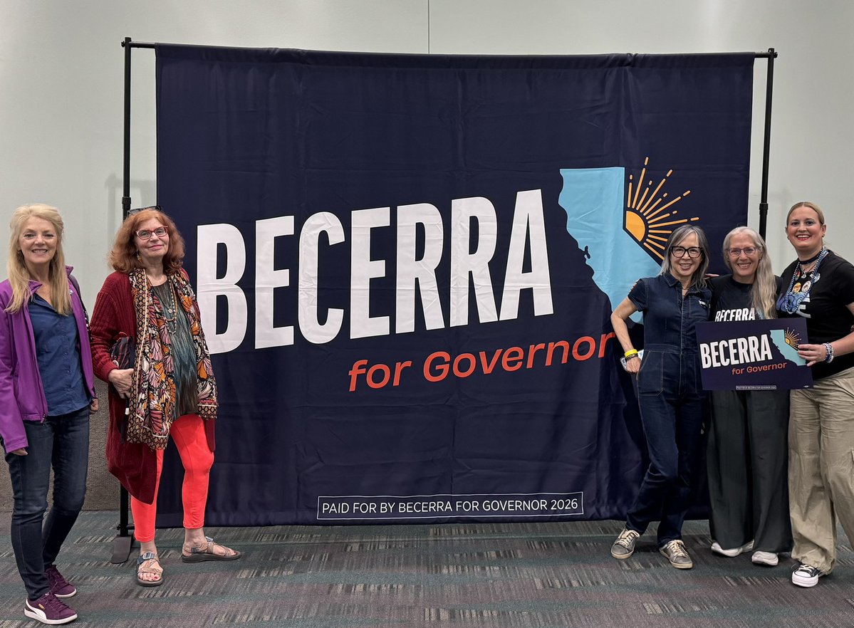 Analisa Swan🪷🏳️‍🌈#DemForce🇺🇦⚖️💛🐝🇺🇸💙😍🌊 tweet media