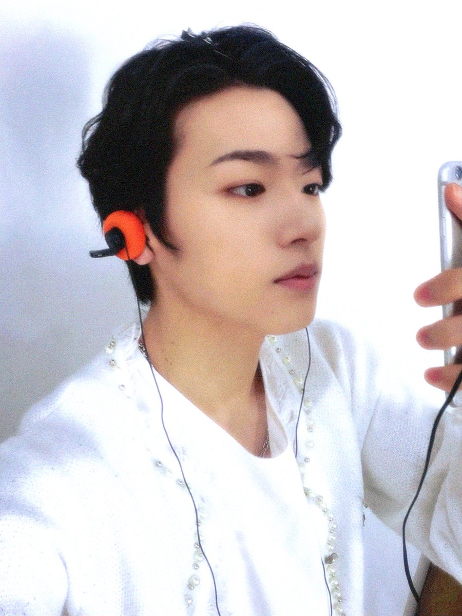 GHOST9OFFICIAL's tweet image. [📸] [#Our_Story_Unfolding] Season 3

만날 준비 완료! 좀 따 보자 ٩(˵˃̶ω˂̶˵)◞💕

#GHOST9 #고스트나인 #ゴーストナイン
#LEEWOOJIN #이우진
#LEEJINWOO #이진우