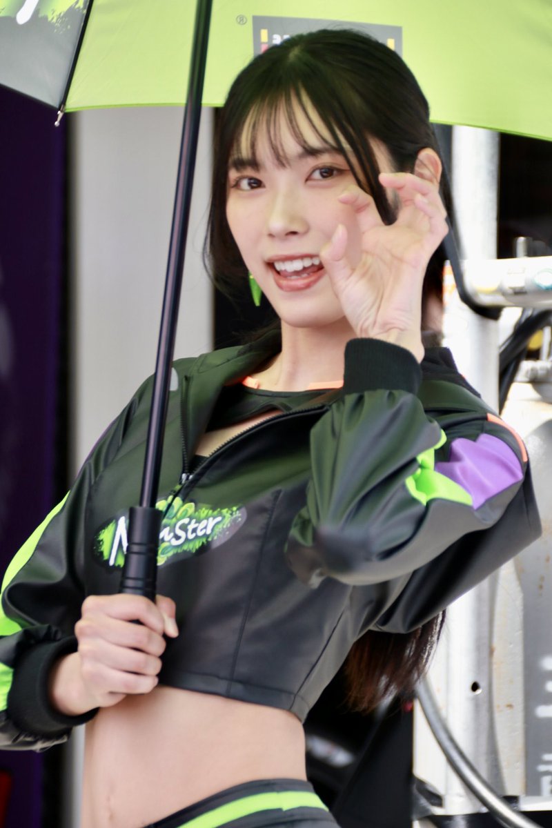 たかっち tweet media