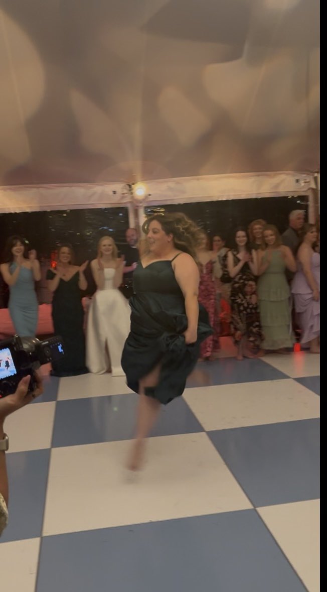 I might be older and fatter but I still got it 
Ya can take the girl outta dance 
But ya can’t take the dance out of the girl