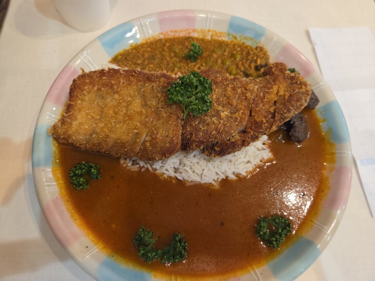 うまいもん食べ歩きver.211
ランジのご馳走カリー(全部のせ・バスマティライス)
#セイロンカリー
#カツカレーオールスターズ