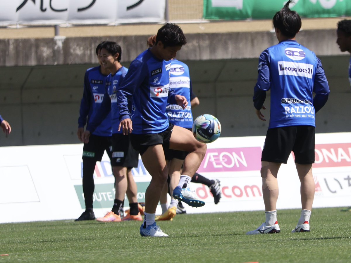 fcgifuDREAM's tweet image. 》》》𝙏𝙄𝙈𝙀 𝙏𝙊 𝙂𝙀𝙏 𝙒𝘼𝙍𝙈《《《
明治安田J2・J3百年構想リーグ 第11節
🗓️2026.4.19(日)14:00KICKOFF
🆚 福島ユナイテッドFC
🏟️とうほう・みんなのスタジアム

#FC岐阜 #AimHigh 【広報】